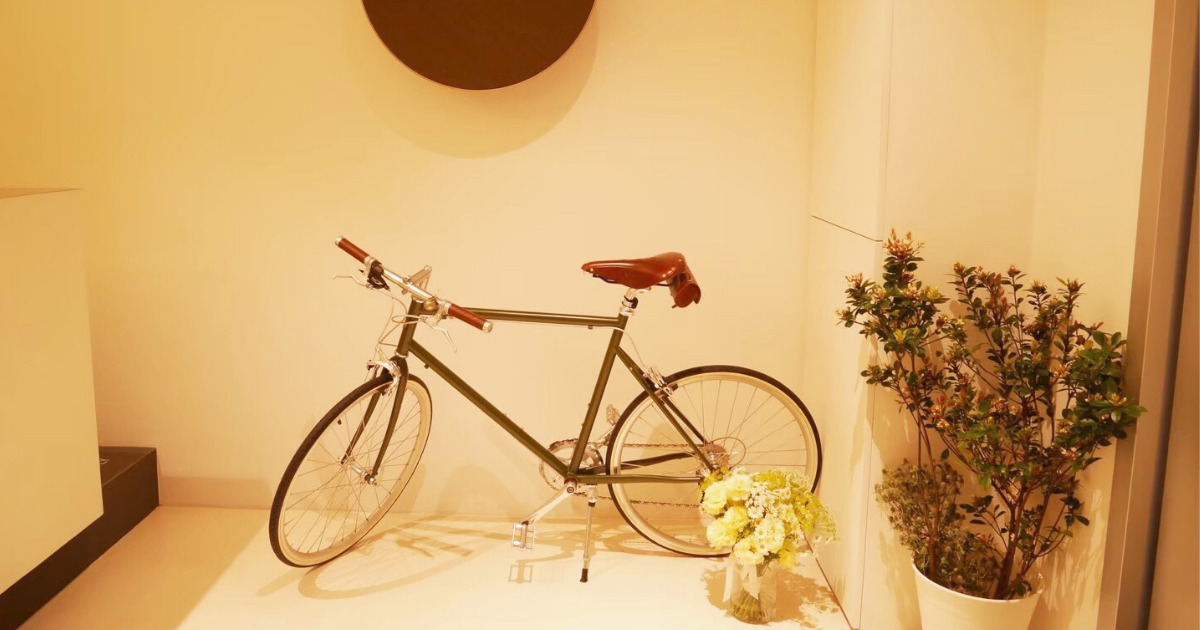 玄関の自転車